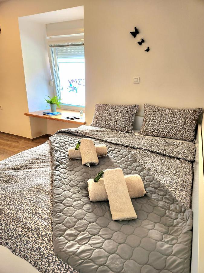 Studio Apartma V8 Maribor Extérieur photo